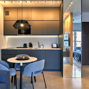  Apartament Mennica By P&o Serviced