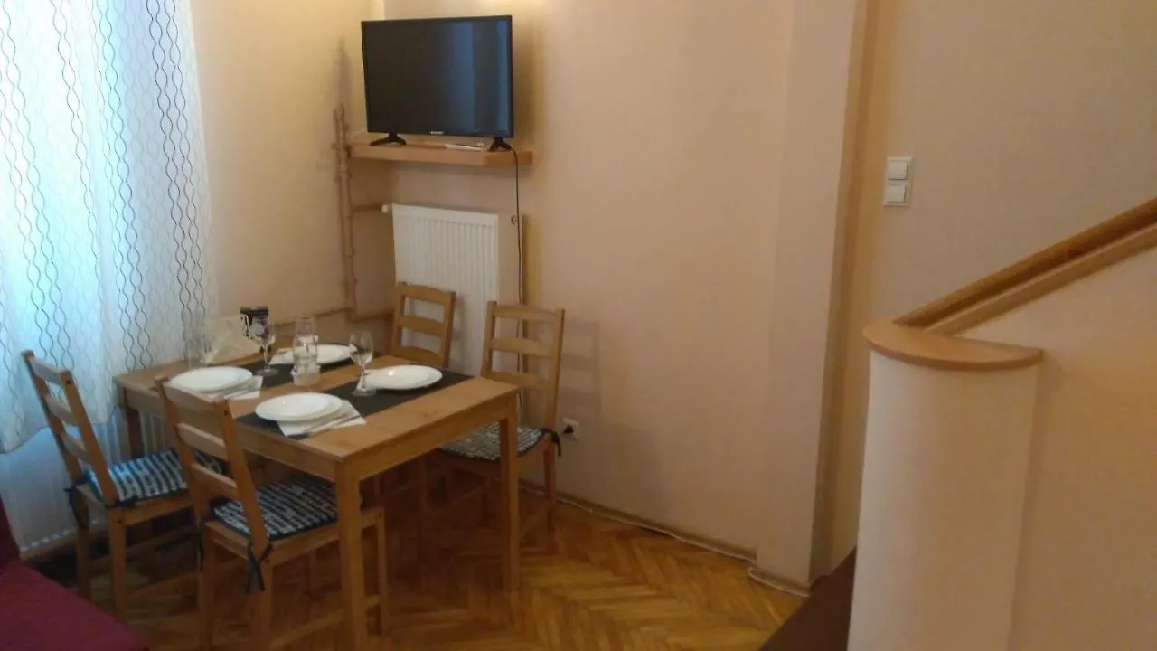 Apartamenty Varsovie Żelazna 0*, Warszawa