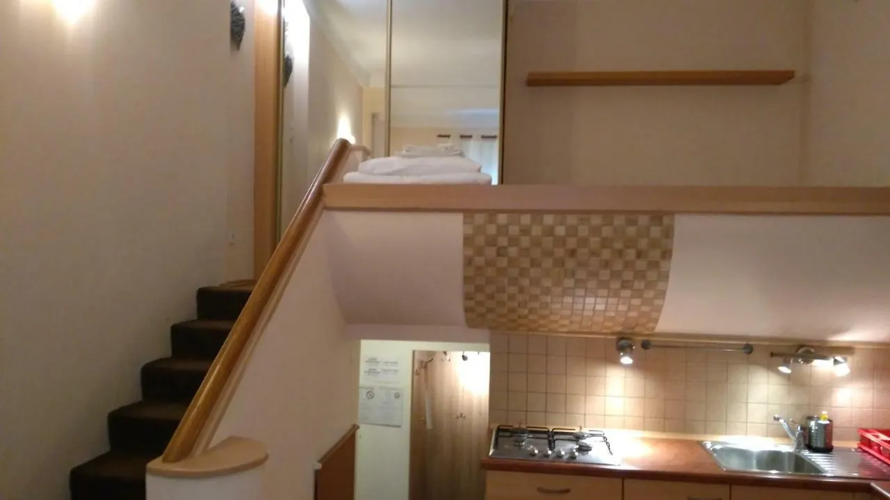 Apartamenty Varsovie Żelazna 0*, Warszawa Polska